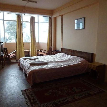 Old - Main Bellevue Heritage Hotel 다르질링 외부 사진
