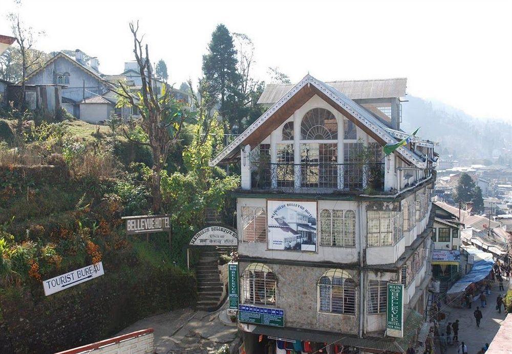 Old - Main Bellevue Heritage Hotel 다르질링 외부 사진