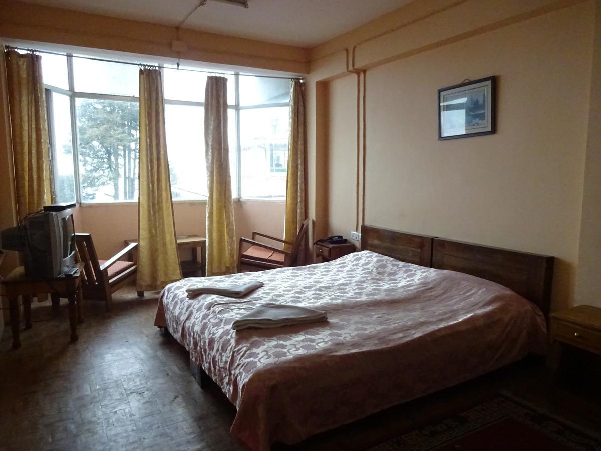 Old - Main Bellevue Heritage Hotel 다르질링 외부 사진