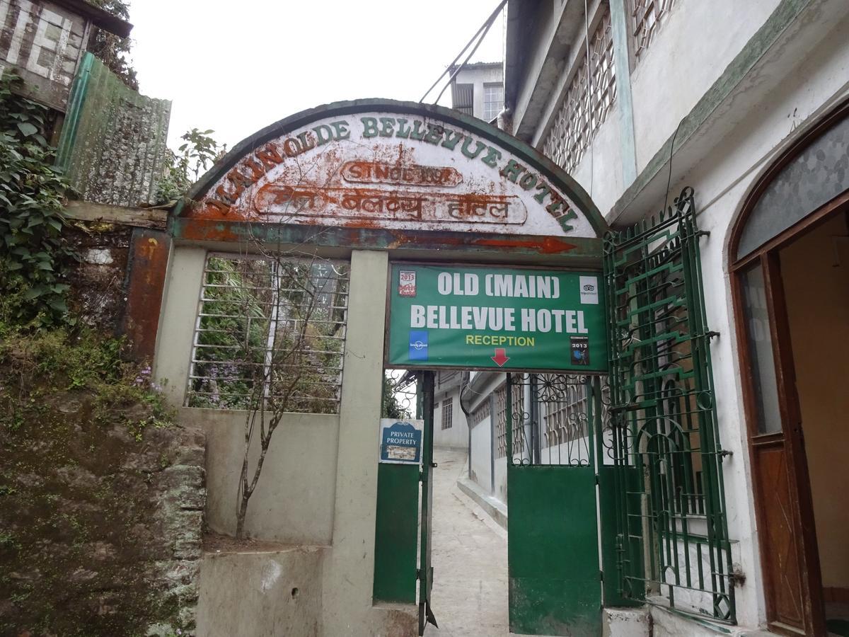 Old - Main Bellevue Heritage Hotel 다르질링 외부 사진