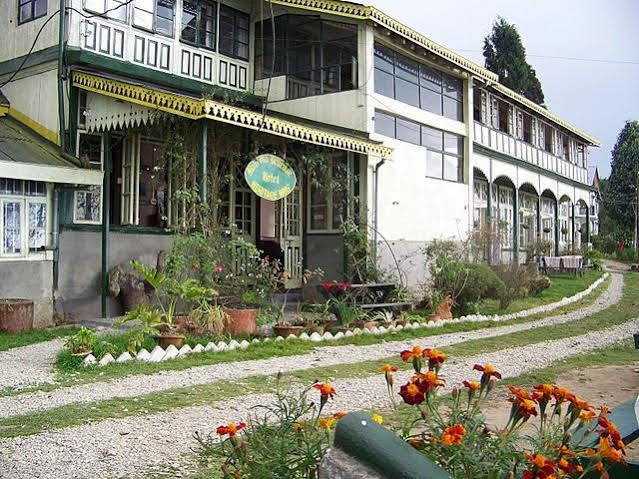 Old - Main Bellevue Heritage Hotel 다르질링 외부 사진